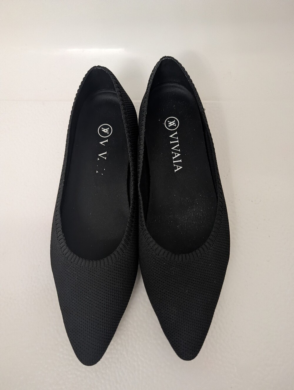 Vivaia Black Pointed Knit Ballet Flats Size 8